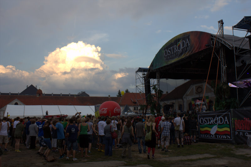 Piątek na Ostróda Reggae Festiwal w obiektywie.