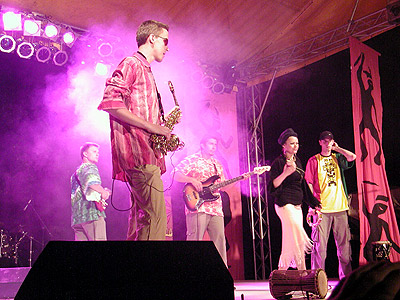 Koncert na największym bębnie świata podczas OSHD 2004