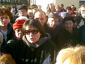 Redaktor Elżbieta Jaworowicz chciała rozmawiać z mieszkańcami Ostródy