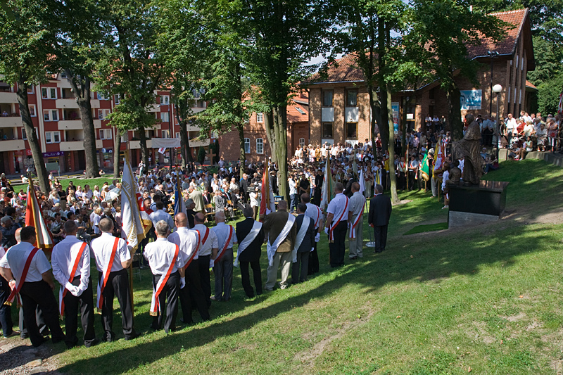 Odsłonięcie pomnika. img-9681